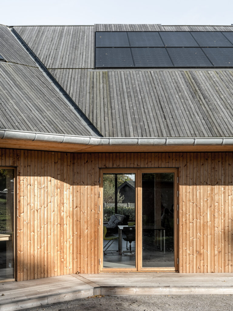 DAM Architecure and Energy, Schulerweiterung in Rønde, Henning Larsen