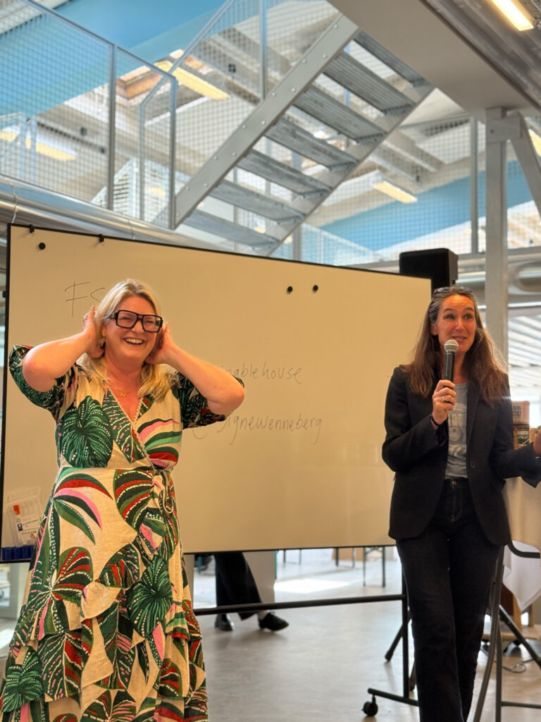 Kirsten Jung und Signe Wenneberg